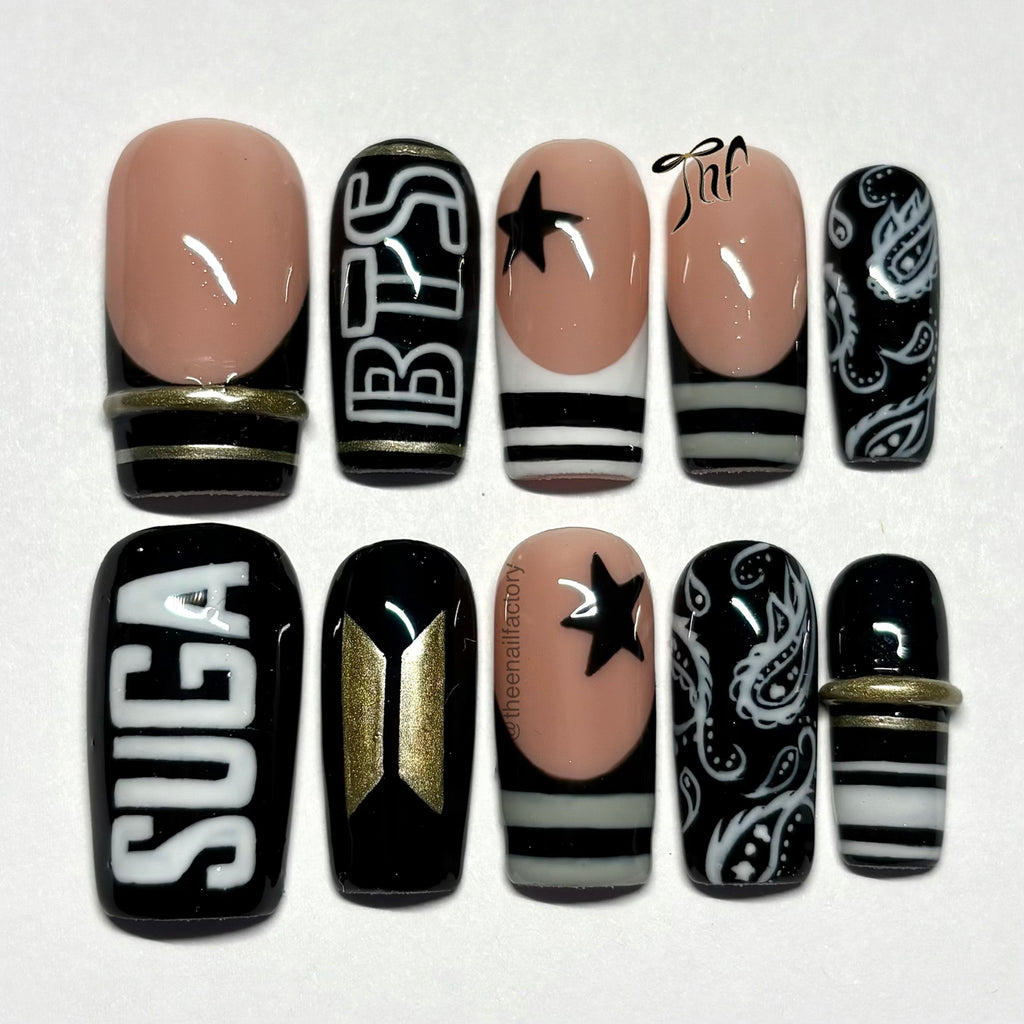 bts giveaway set for Tati + sizing kit <3